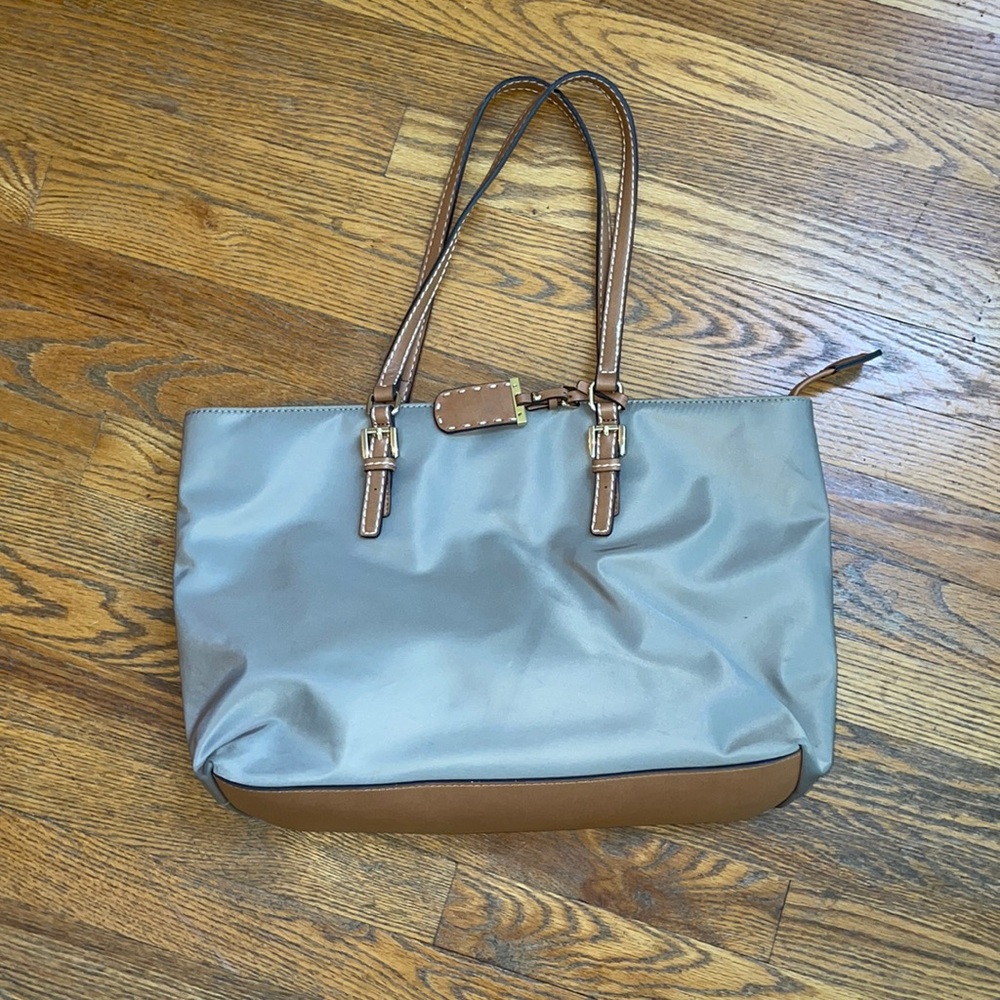 EUC Tommy Hilfiger Tote